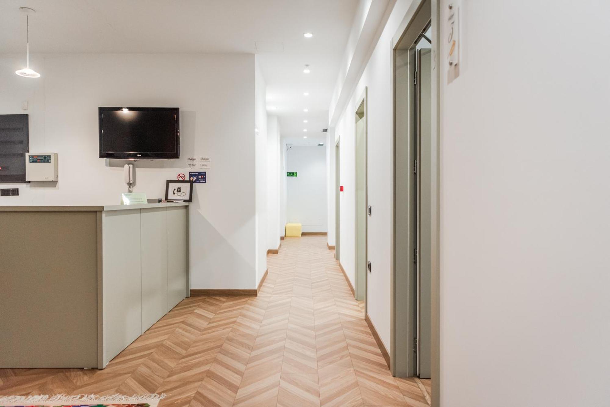 Polifonia City Loft By Kondo Stays Vlore Bagian luar foto