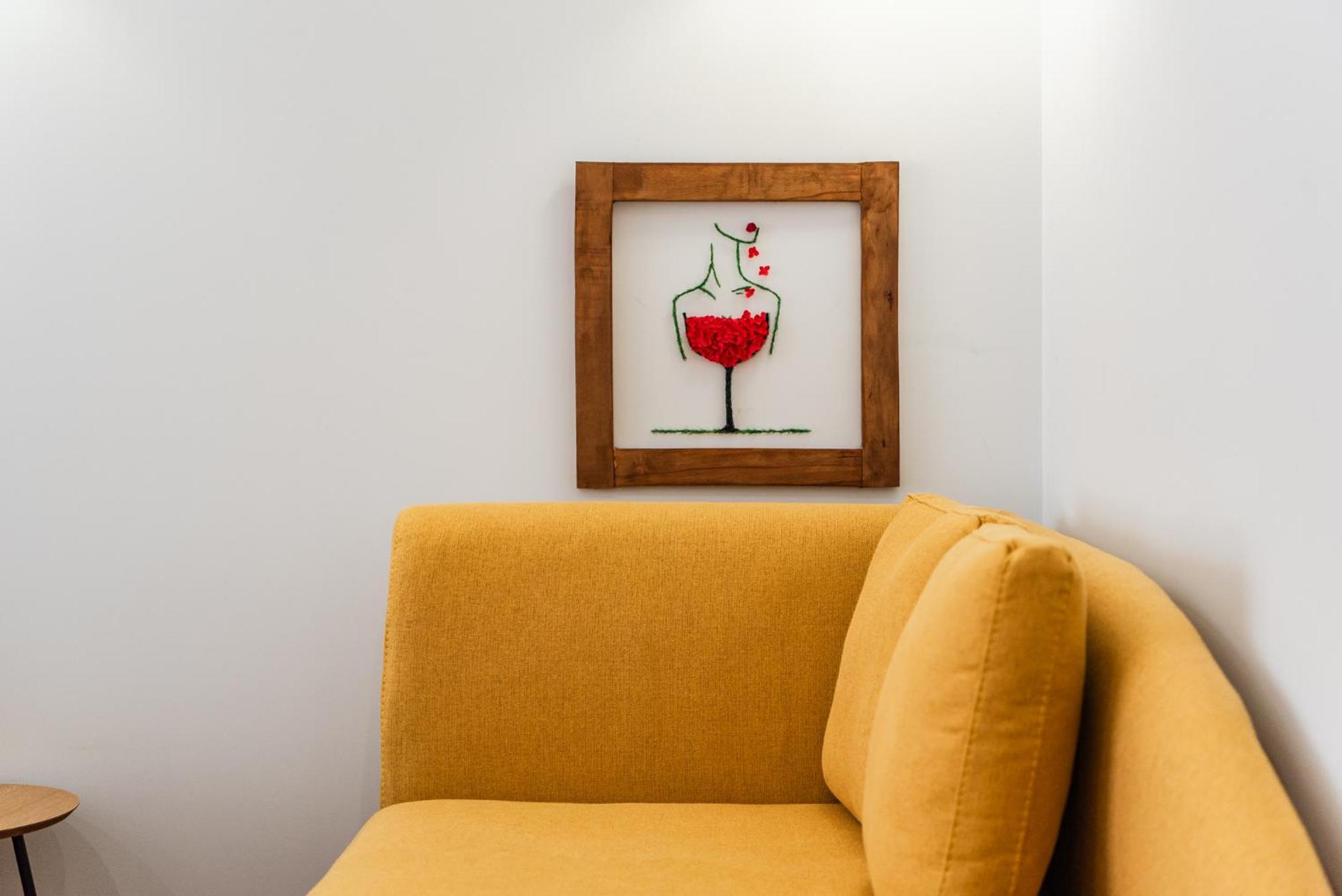 Polifonia City Loft By Kondo Stays Vlore Bagian luar foto