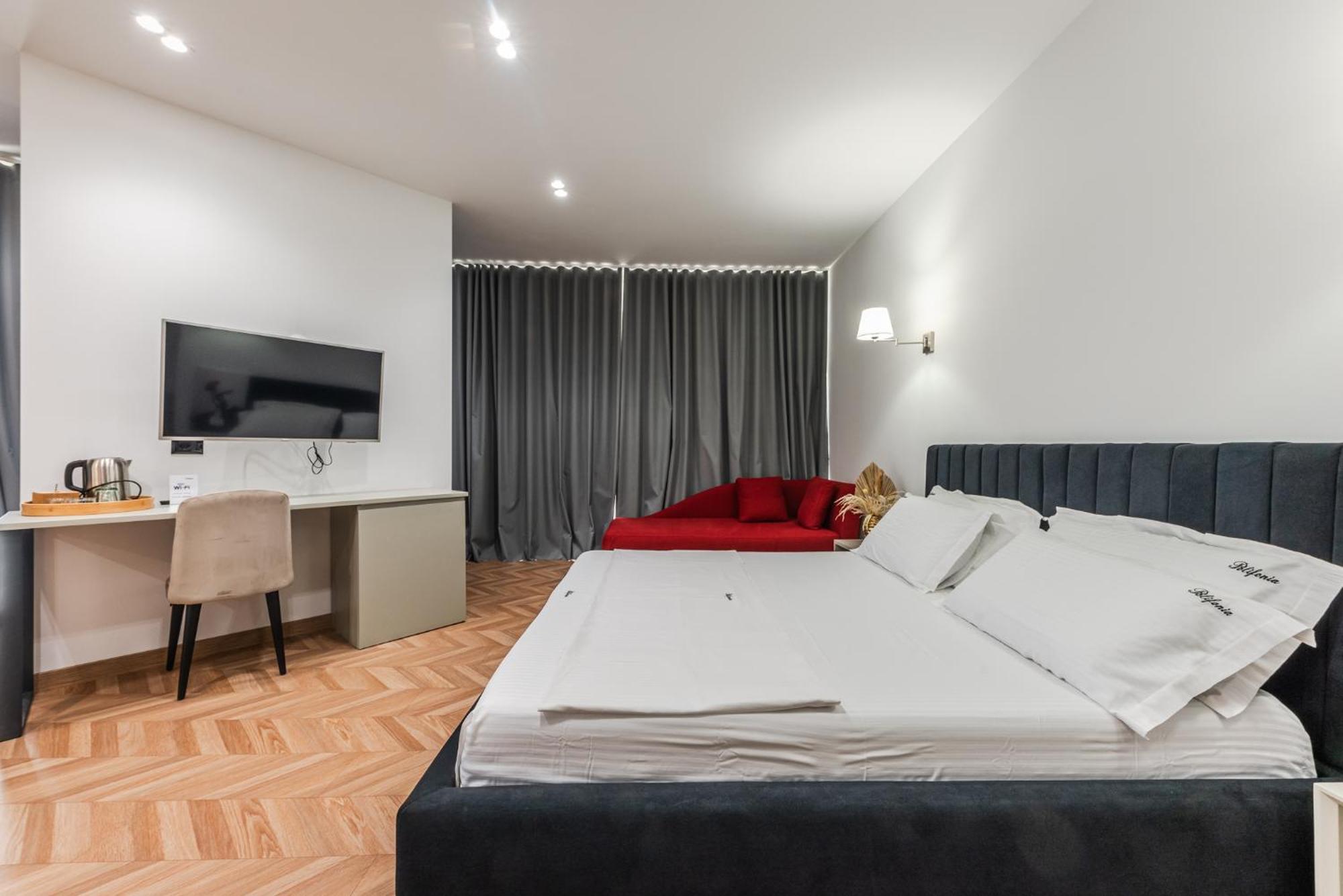 Polifonia City Loft By Kondo Stays Vlore Bagian luar foto