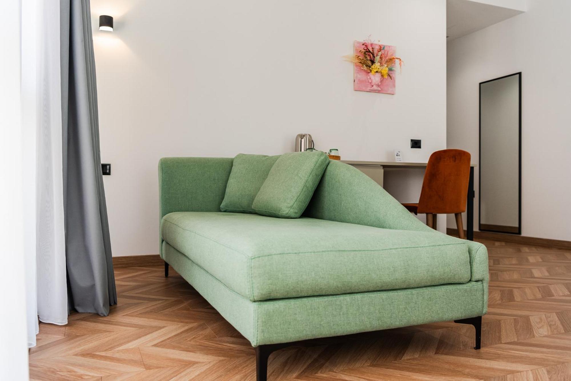Polifonia City Loft By Kondo Stays Vlore Bagian luar foto