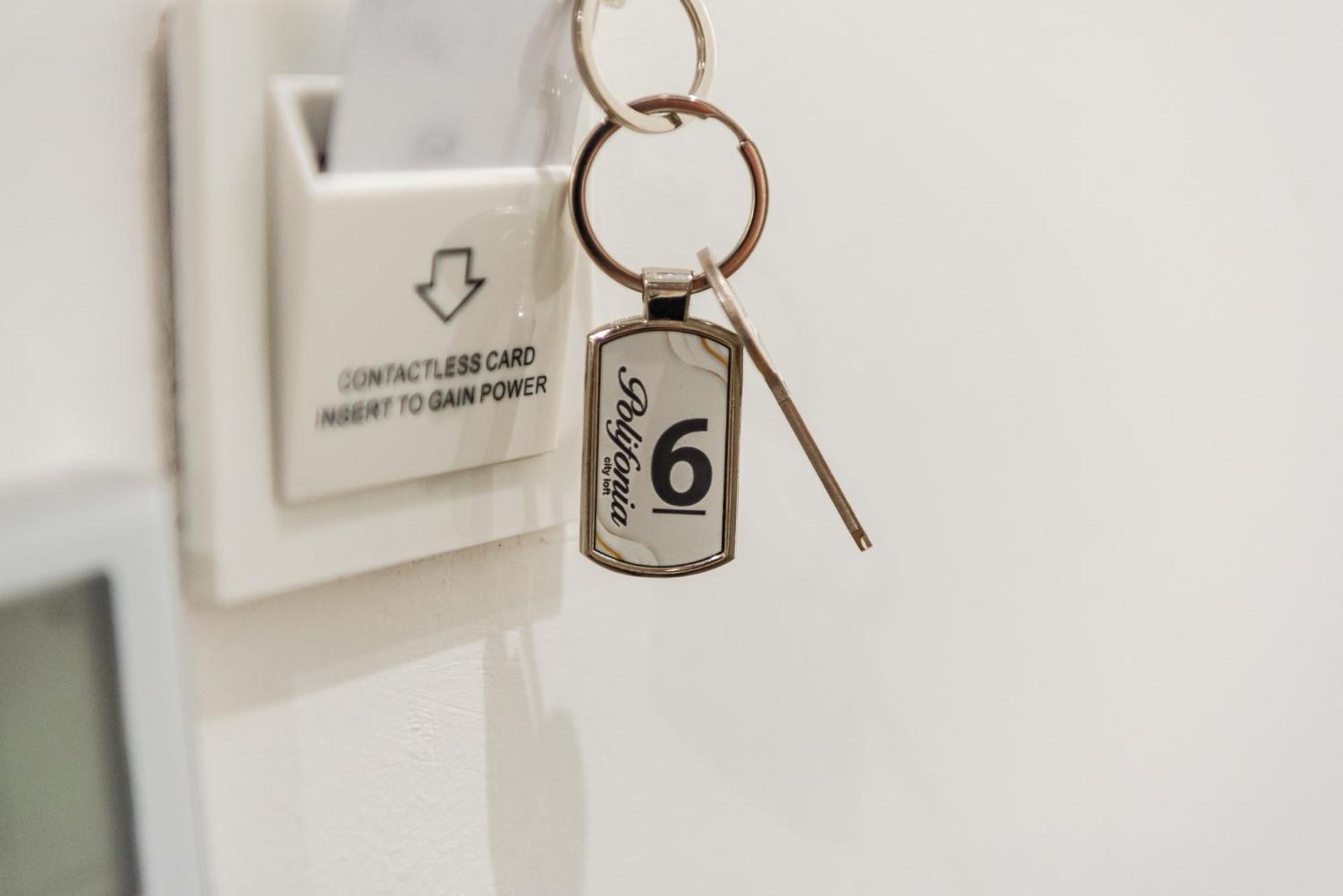 Polifonia City Loft By Kondo Stays Vlore Bagian luar foto