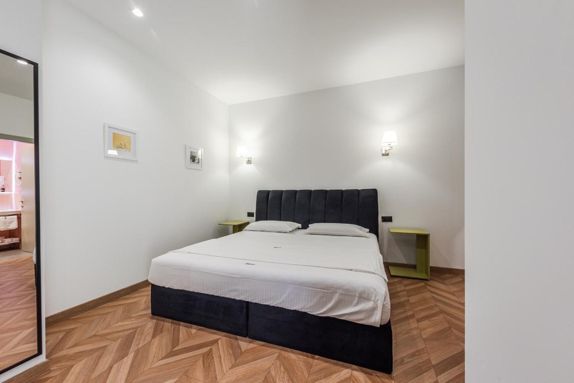 Polifonia City Loft By Kondo Stays Vlore Bagian luar foto